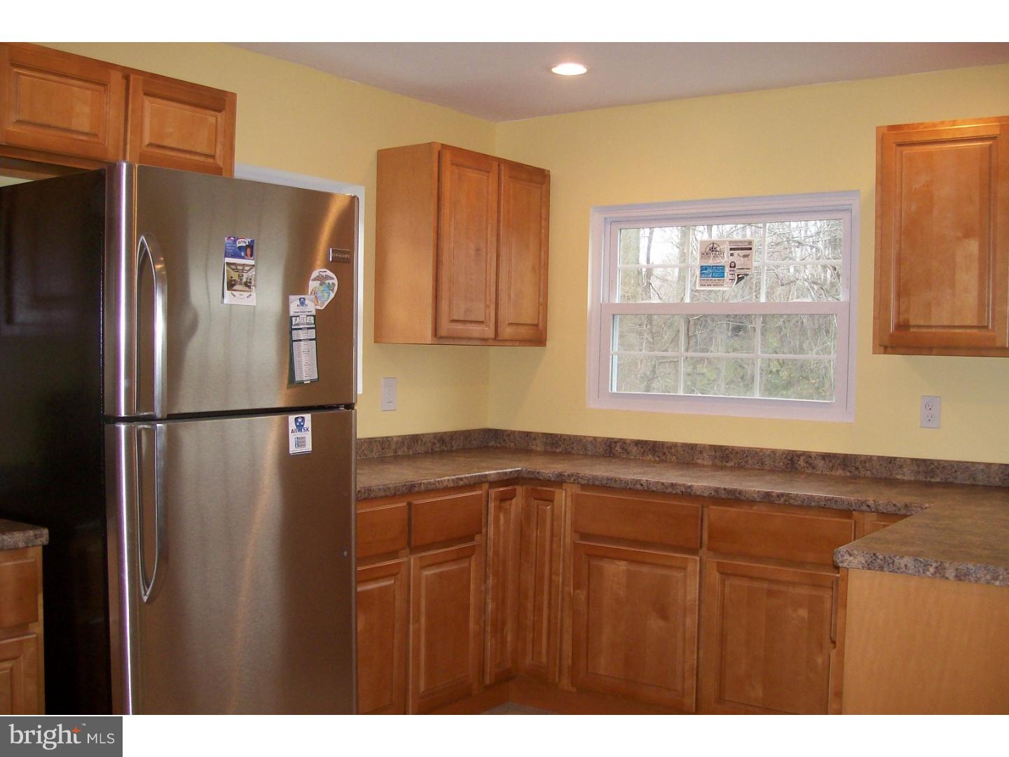 12017 Millbrook Road Philadelphia, PA 19154 - Photo 9 of 25 Kitchen