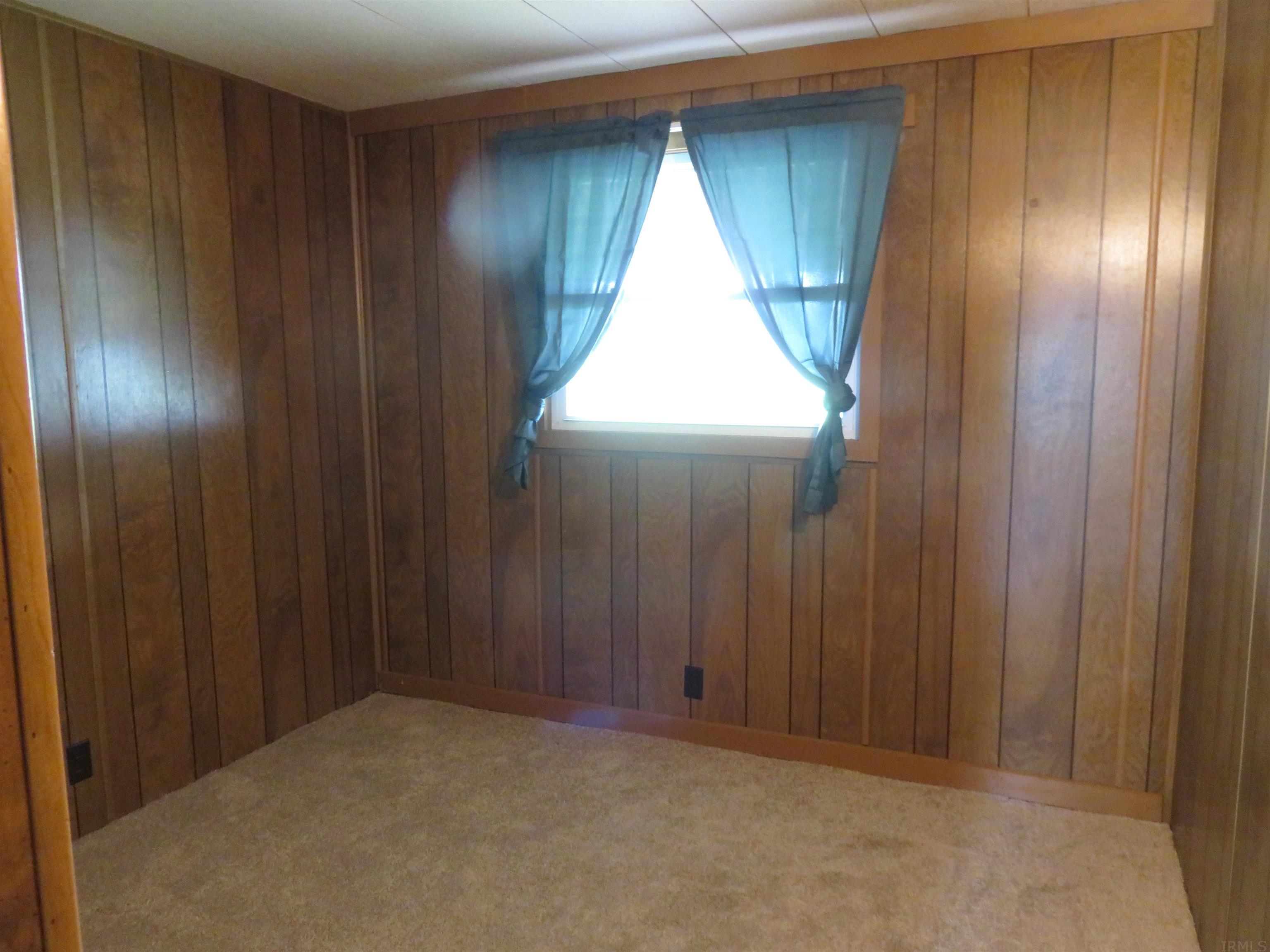 16325 Massey Road Hagerstown, IN 47346 - Photo 24 of 36 Gallery Image 24