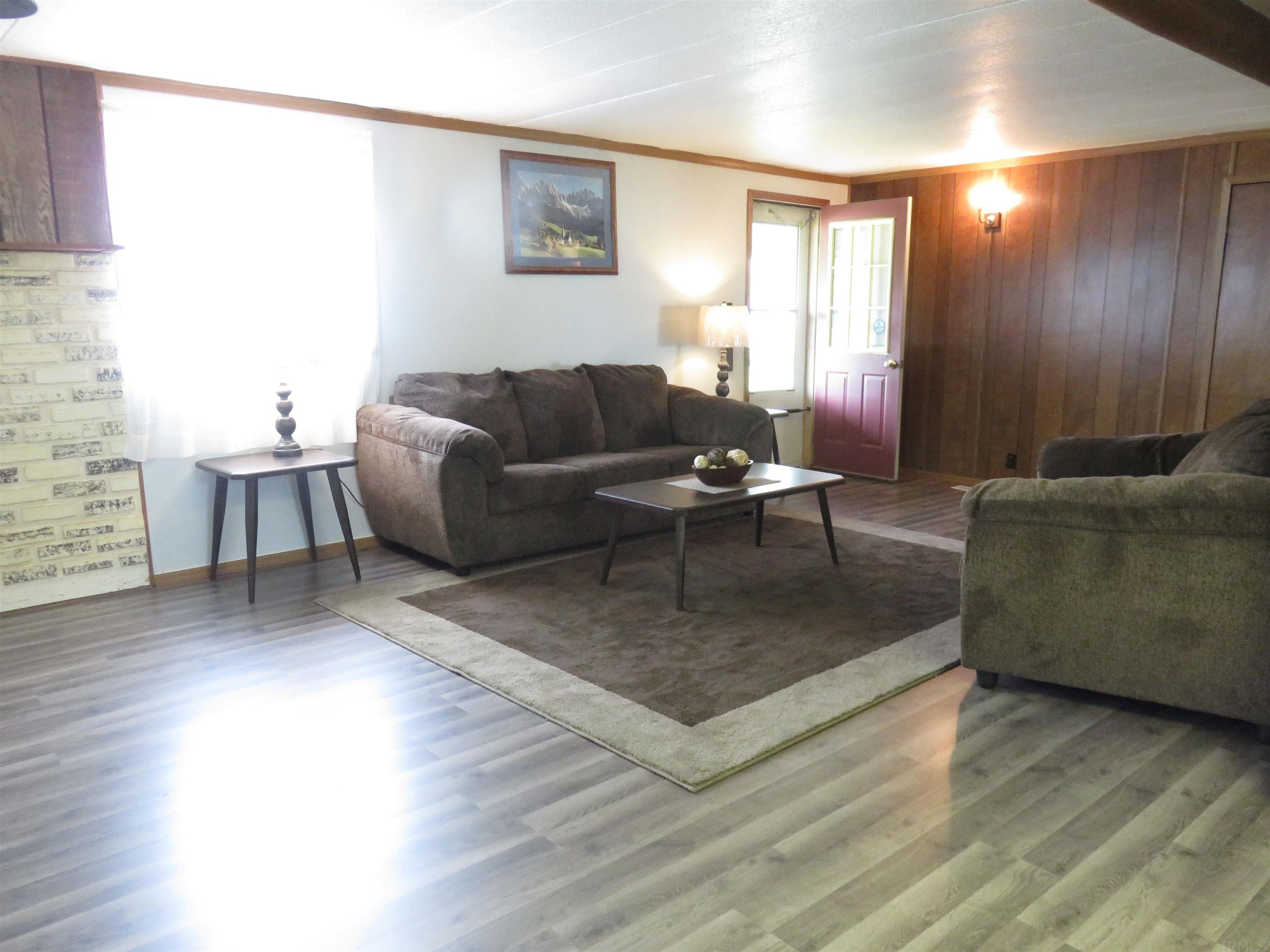 16325 Massey Road Hagerstown, IN 47346 - Photo 3 of 36 Gallery Image 3