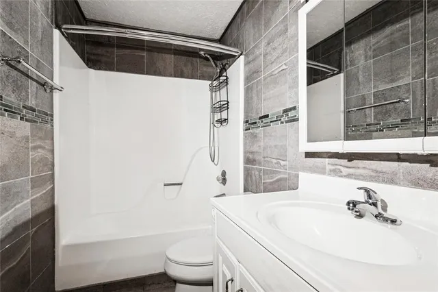 $125,000 | 1725 Newport Place, Unit 4, Kenner, LA 70065