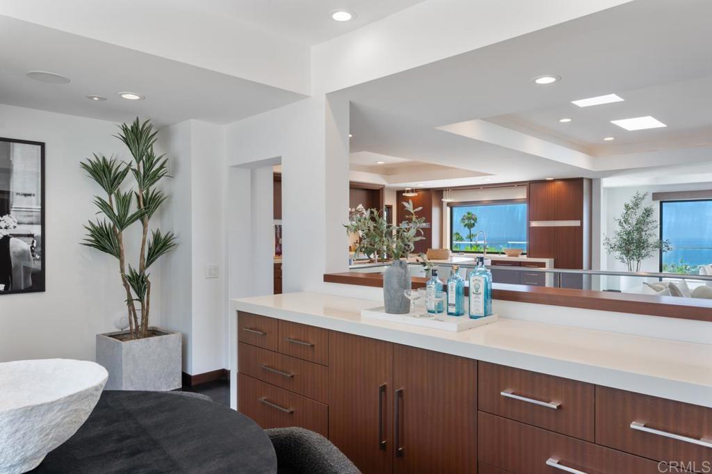 1126 Muirlands Vista Way La Jolla, CA 92037 - Photo 28 of 75