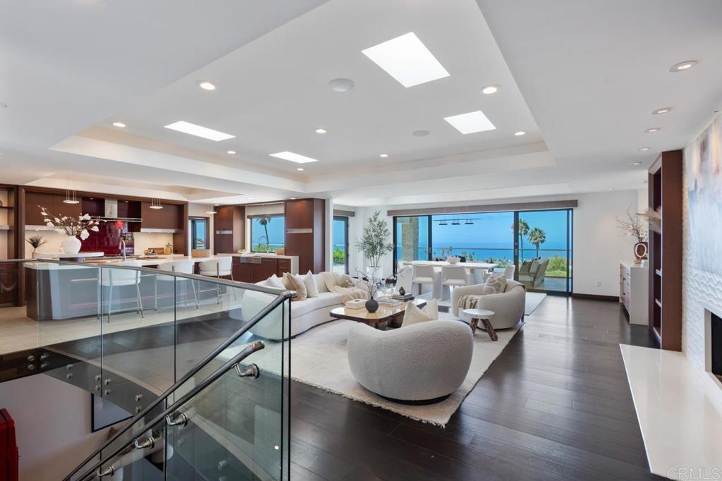 1126 Muirlands Vista Way La Jolla, CA 92037 - Photo 29 of 75