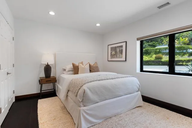 a room with sink or washer and dryer