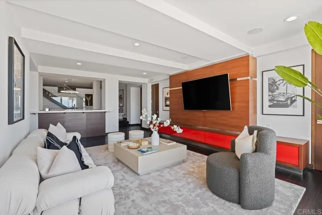 $8,488,000 | 1126 Muirlands Vista Way, La Jolla, CA 92037