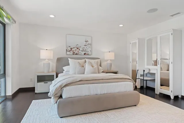 $8,488,000 | 1126 Muirlands Vista Way, La Jolla, CA 92037