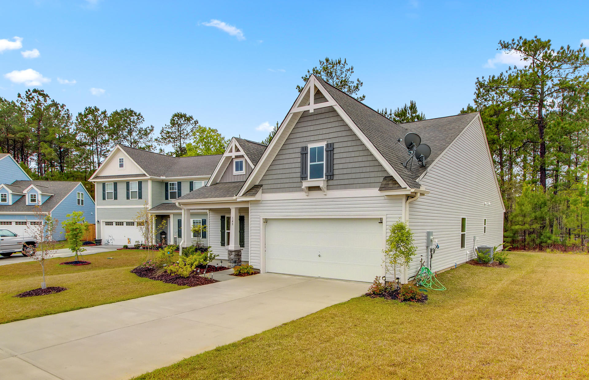 148 Rockingham Way Moncks Corner, SC 29461 - Photo 2 of 25 2