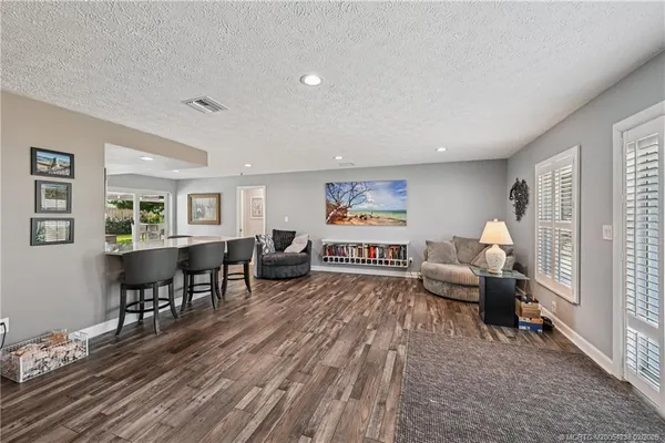 $479,900 | 1456 Northeast Hilltop Street, Jensen Beach, FL 34957