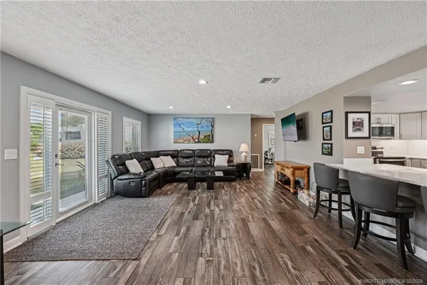 $479,900 | 1456 Northeast Hilltop Street, Jensen Beach, FL 34957