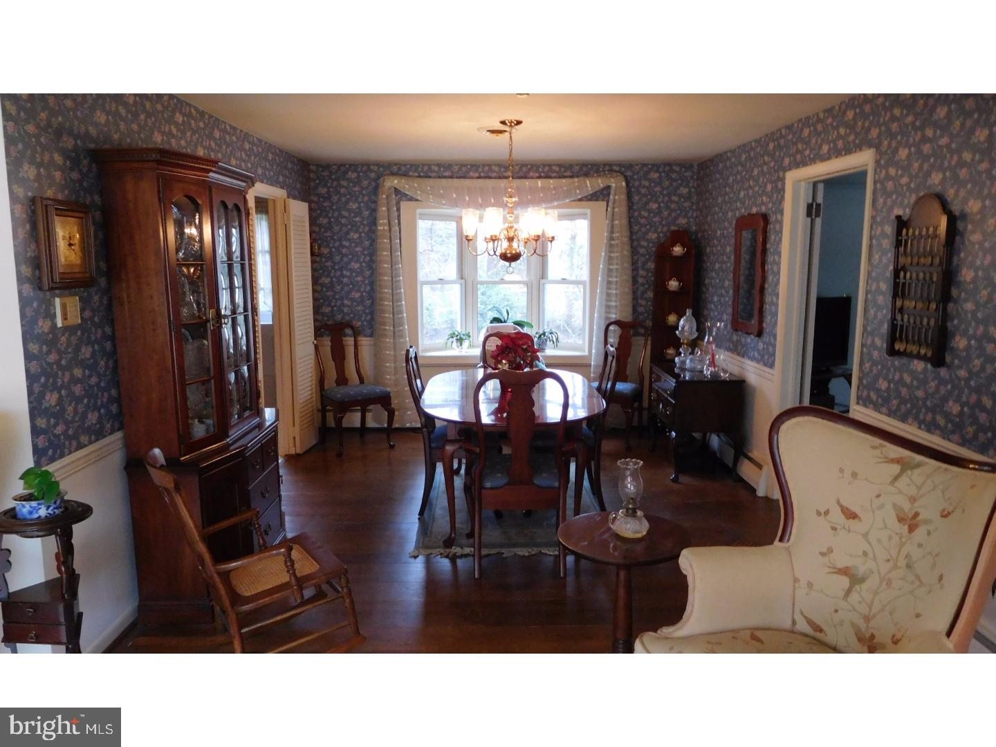 340 Meetinghouse Lane Media, PA 19063 - Photo 9 of 25 Dining Room