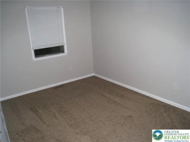 $2,200 | 2724 Madison Avenue, Bethlehem, PA 18017