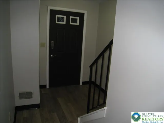 $2,200 | 2724 Madison Avenue, Bethlehem, PA 18017