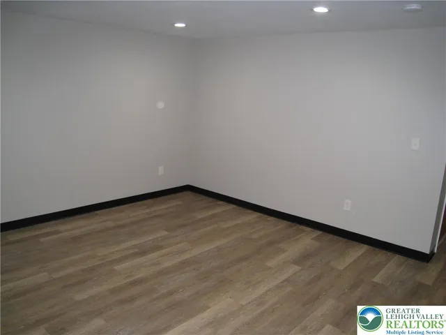 $2,200 | 2724 Madison Avenue, Bethlehem, PA 18017