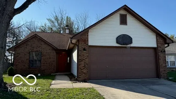 $2,000 | 14610 Village Park E Drive, Carmel, IN 46033