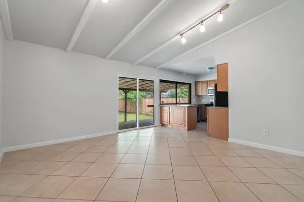 $2,750 | 405 Fort Drum Drive, Austin, TX 78745