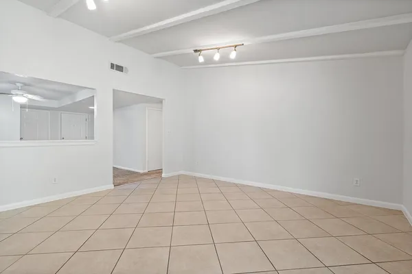 $2,750 | 405 Fort Drum Drive, Austin, TX 78745