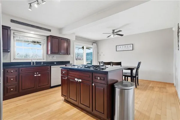 $285,000 | 214 Jefferson Avenue, Cheswick, PA 15024