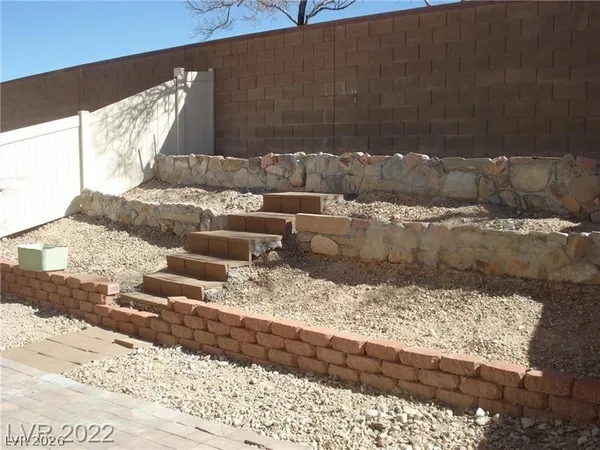 $1,795 | 2064 Scanlon Ferry Court, Unit 103, Las Vegas, NV 89156