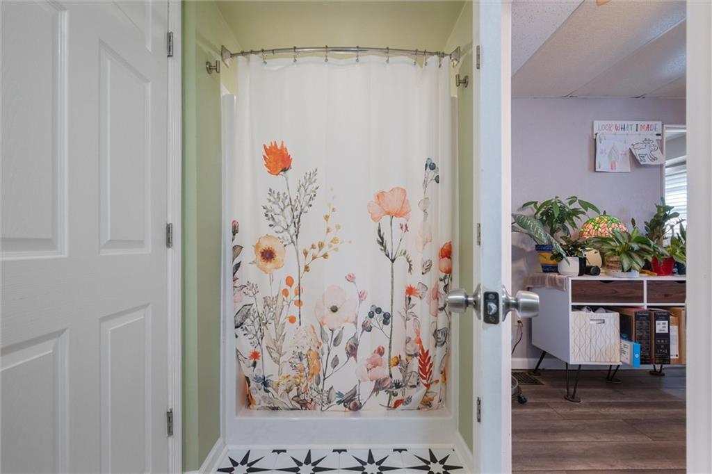 314 Bear Creek Road Sarver, PA 16055 - Photo 12 of 34