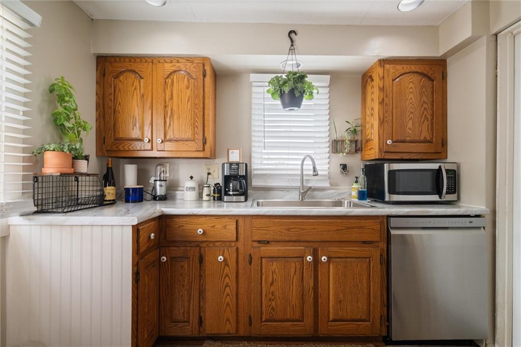 314 Bear Creek Road Sarver, PA 16055 - Photo 7 of 34