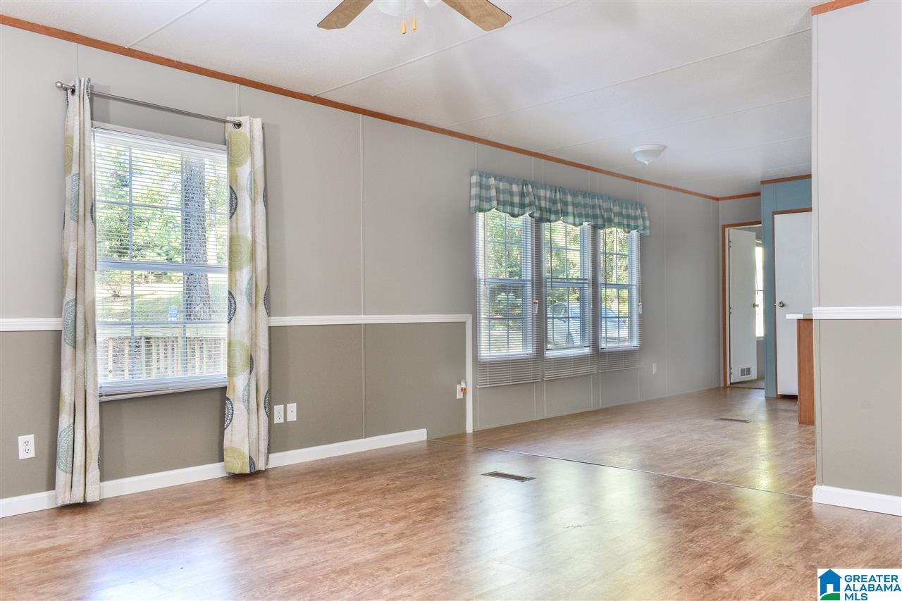 1092 Graves Gap Road Hayden, AL 35079 - Photo 4 of 23