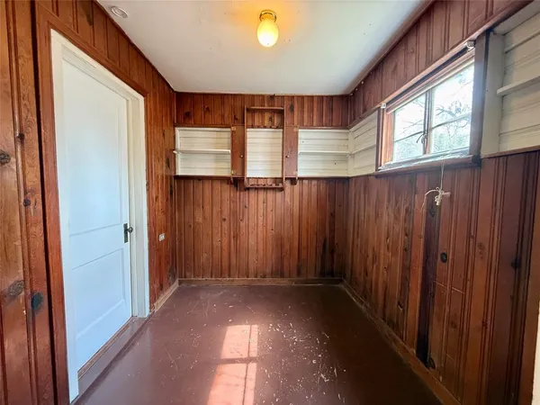 $270,000 | 2600 Frazier Avenue, Fort Worth, TX 76110