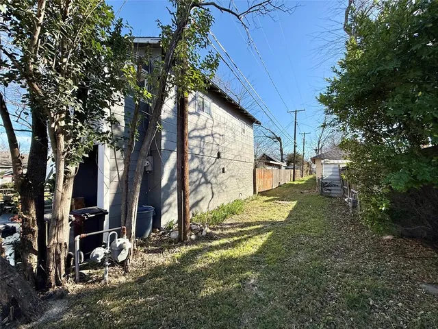 $299,000 | 2600 Frazier Avenue, Fort Worth, TX 76110