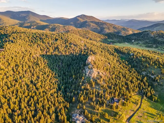 a view of a mountain