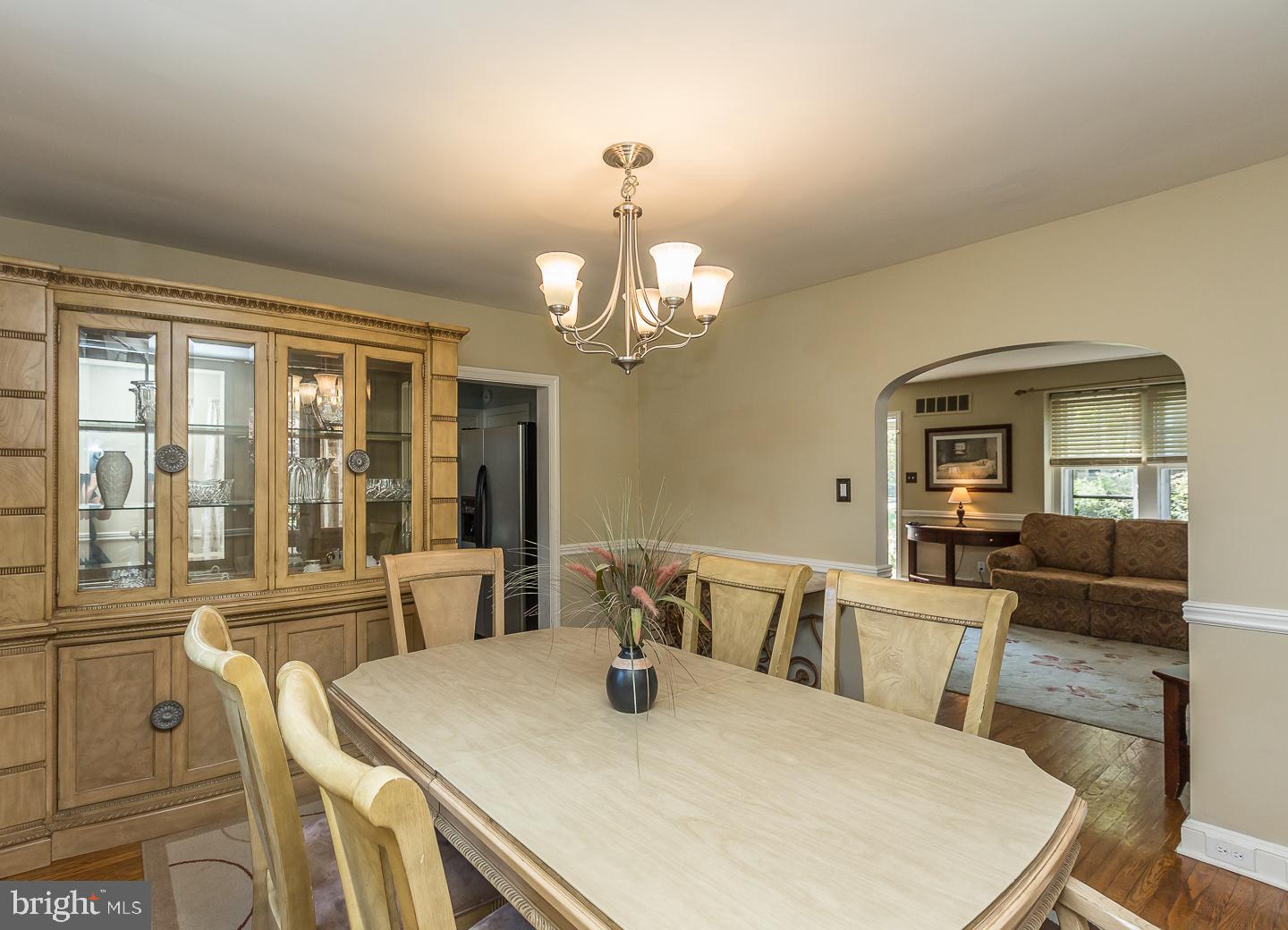 531 Weymouth Road Springfield, PA 19064 - Photo 4 of 22 Dining Room