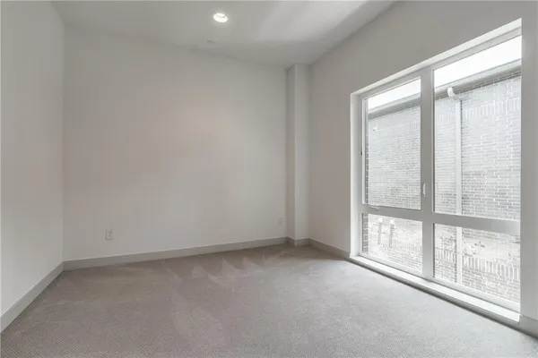 $3,500 | 2290 North Fitzhugh Avenue, Unit 20, Dallas, TX 75204