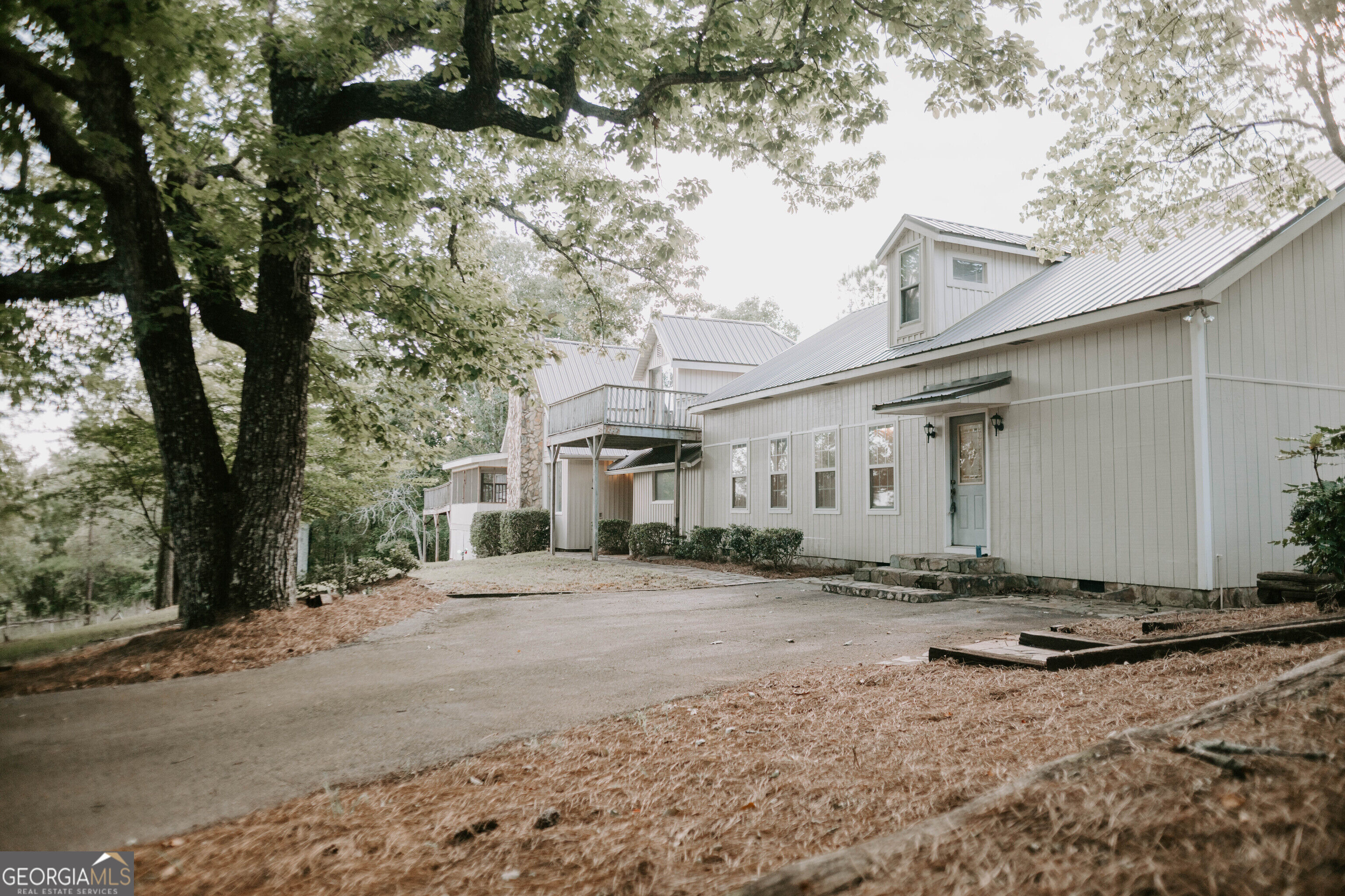 709 Day Road Meansville, GA 30256 - Photo 4 of 75 Gallery Image 4