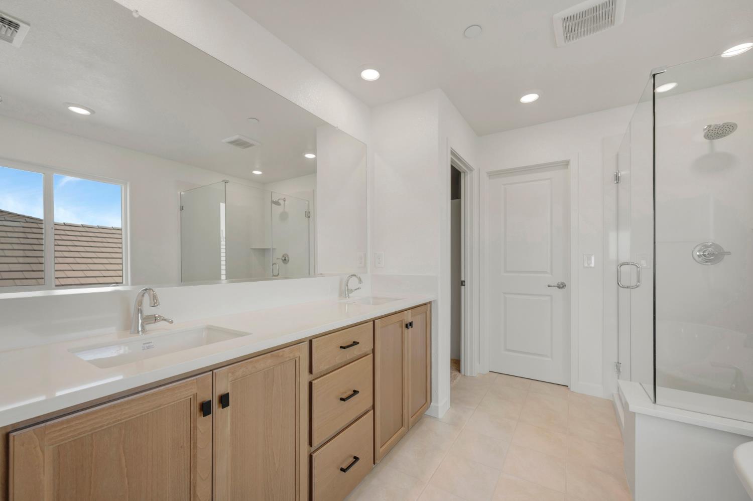 12080 Mircado Way Rancho Cordova, CA 95742 - Photo 25 of 37 Gallery Image 25