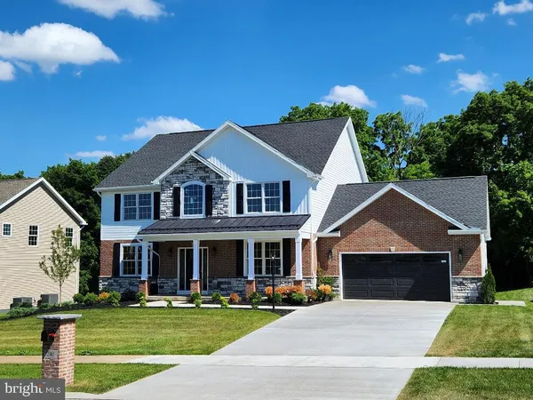 $979,900 | 240 Banyan Drive, State College, PA 16801