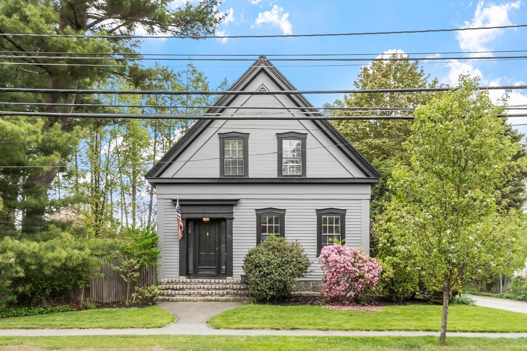 77 Centre Street Danvers, MA 01923 - Photo 2 of 41