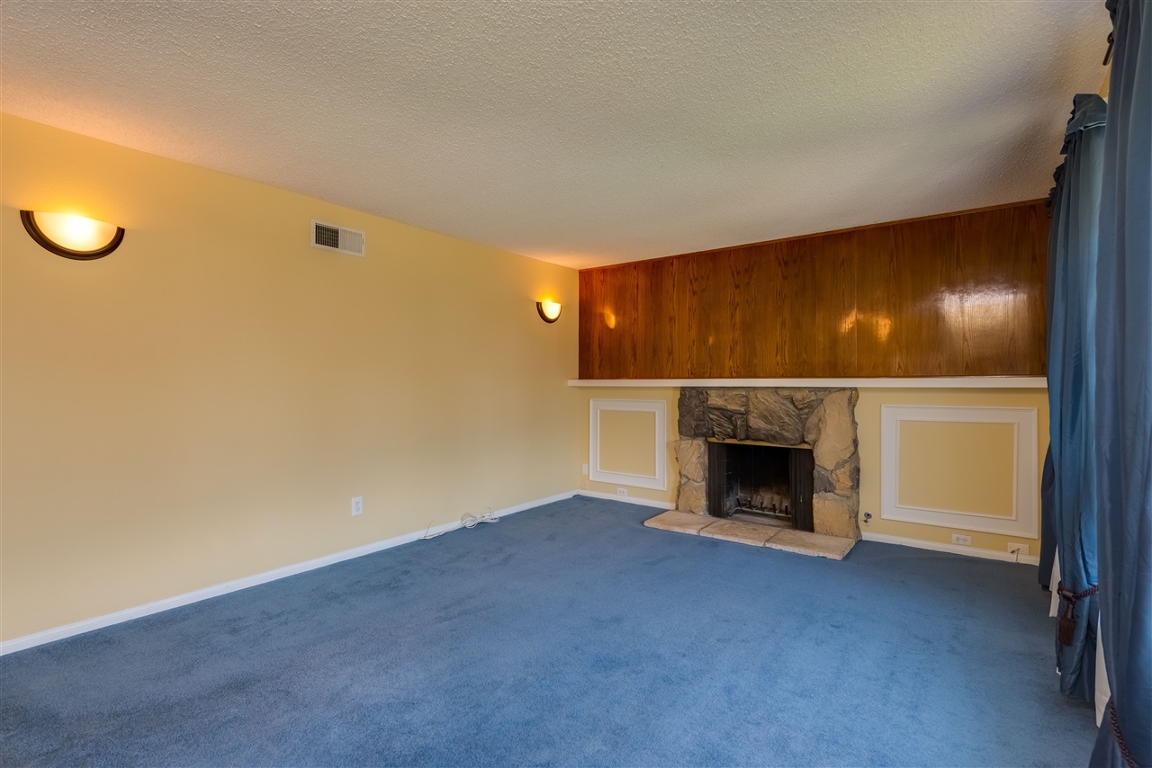 10028 Maple Tree Road Santee, CA 92071 - Photo 4 of 25