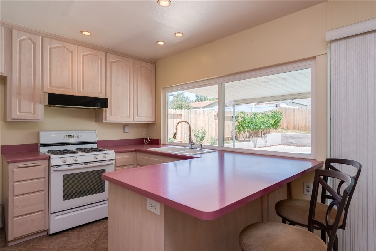 10028 Maple Tree Road Santee, CA 92071 - Photo 8 of 25