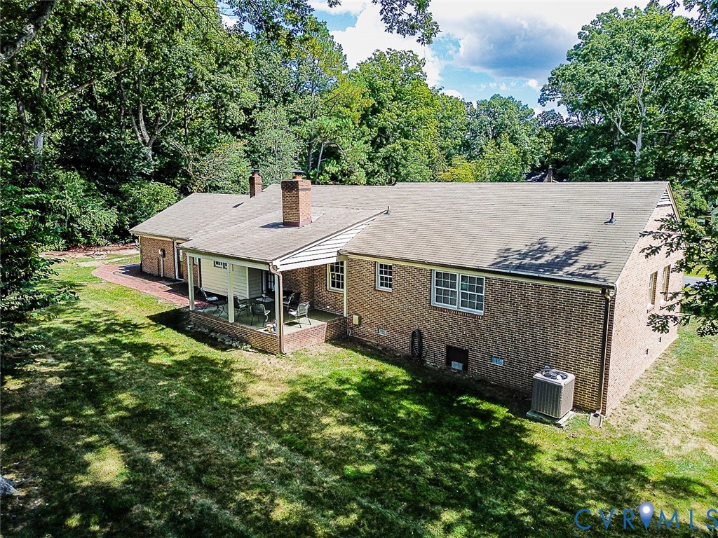 1920 Camborne Road Chesterfield, VA 23236 - Photo 6 of 39 Gallery Image 6