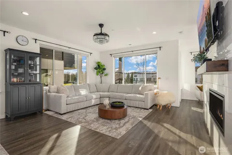 $1,110,000 | 21708 24th Avenue Southeast, Unit A, Bothell, WA 98021