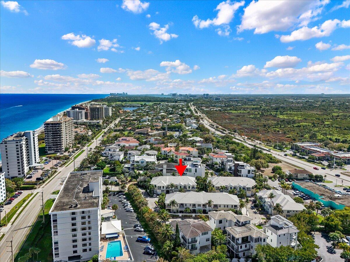 455 Ocean Ridge Way Juno Beach, FL 33408 - Photo 41 of 45 a view of city and a lake