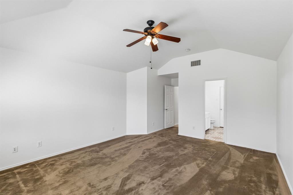 13887 Valley Ranch Road Fort Worth, TX 76262 - Photo 21 of 38