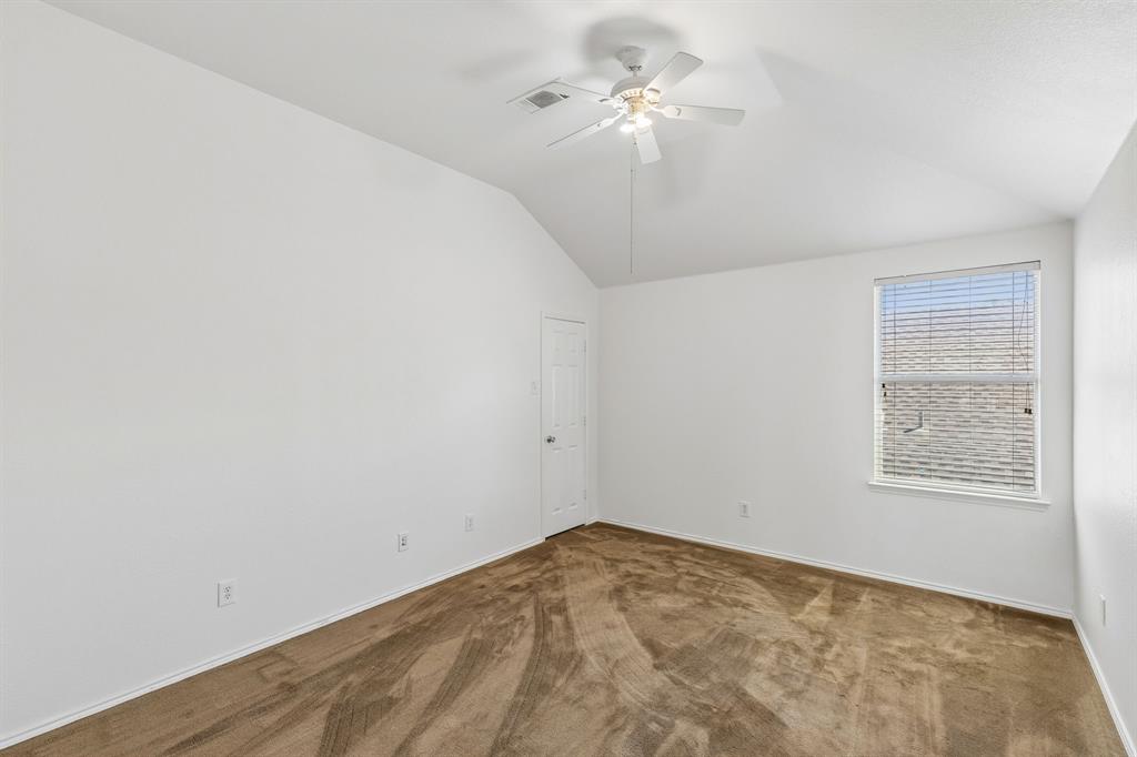 13887 Valley Ranch Road Fort Worth, TX 76262 - Photo 27 of 38