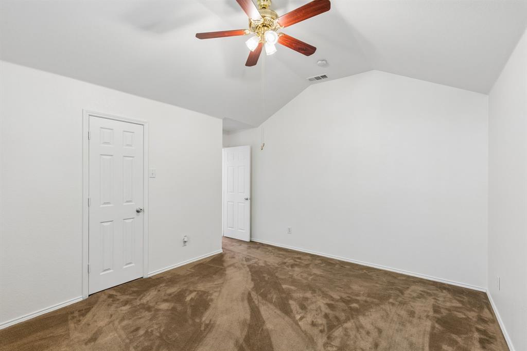 13887 Valley Ranch Road Fort Worth, TX 76262 - Photo 32 of 38