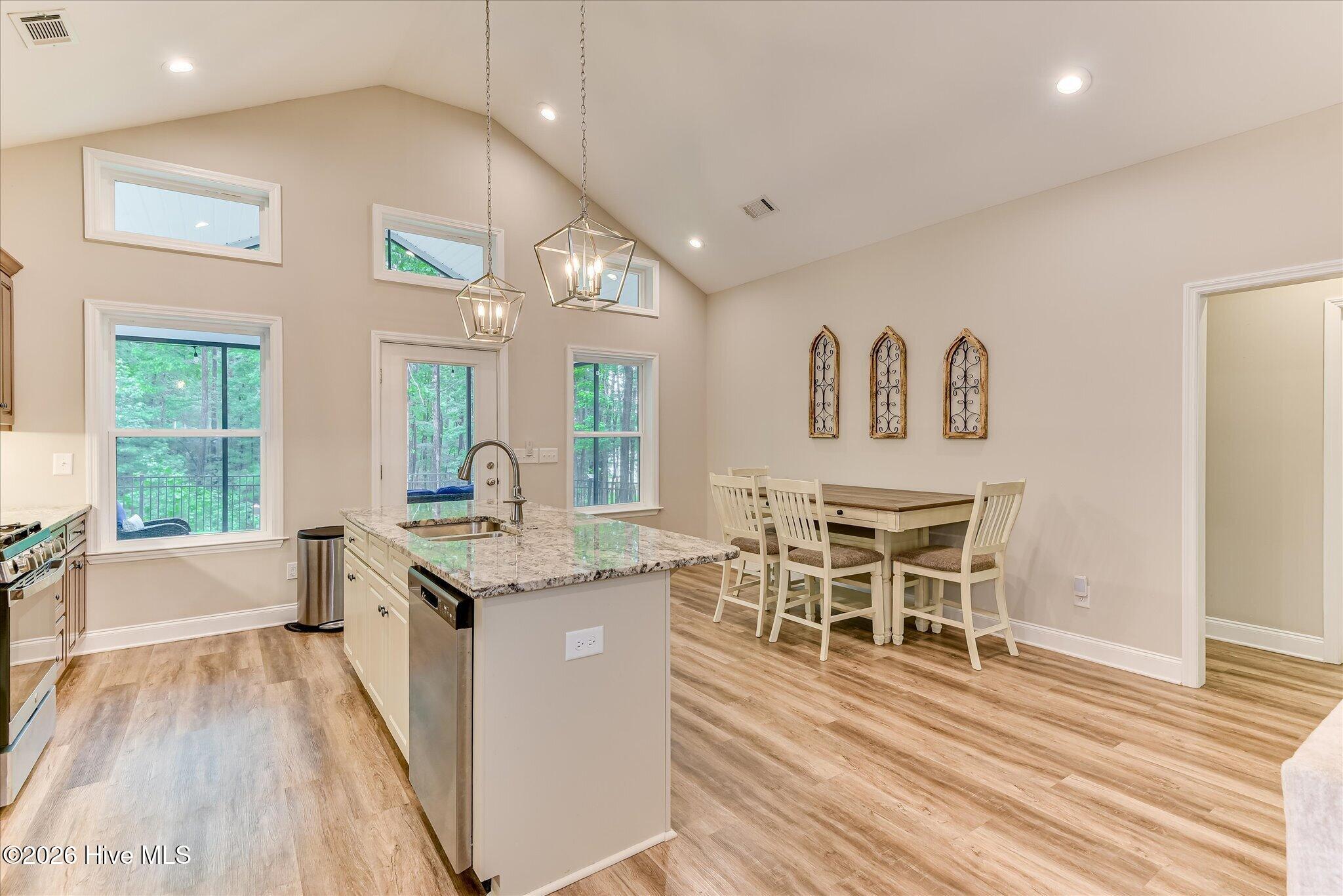 212 Deveraux Point McCormick, SC 29835 - Photo 12 of 44 18-118