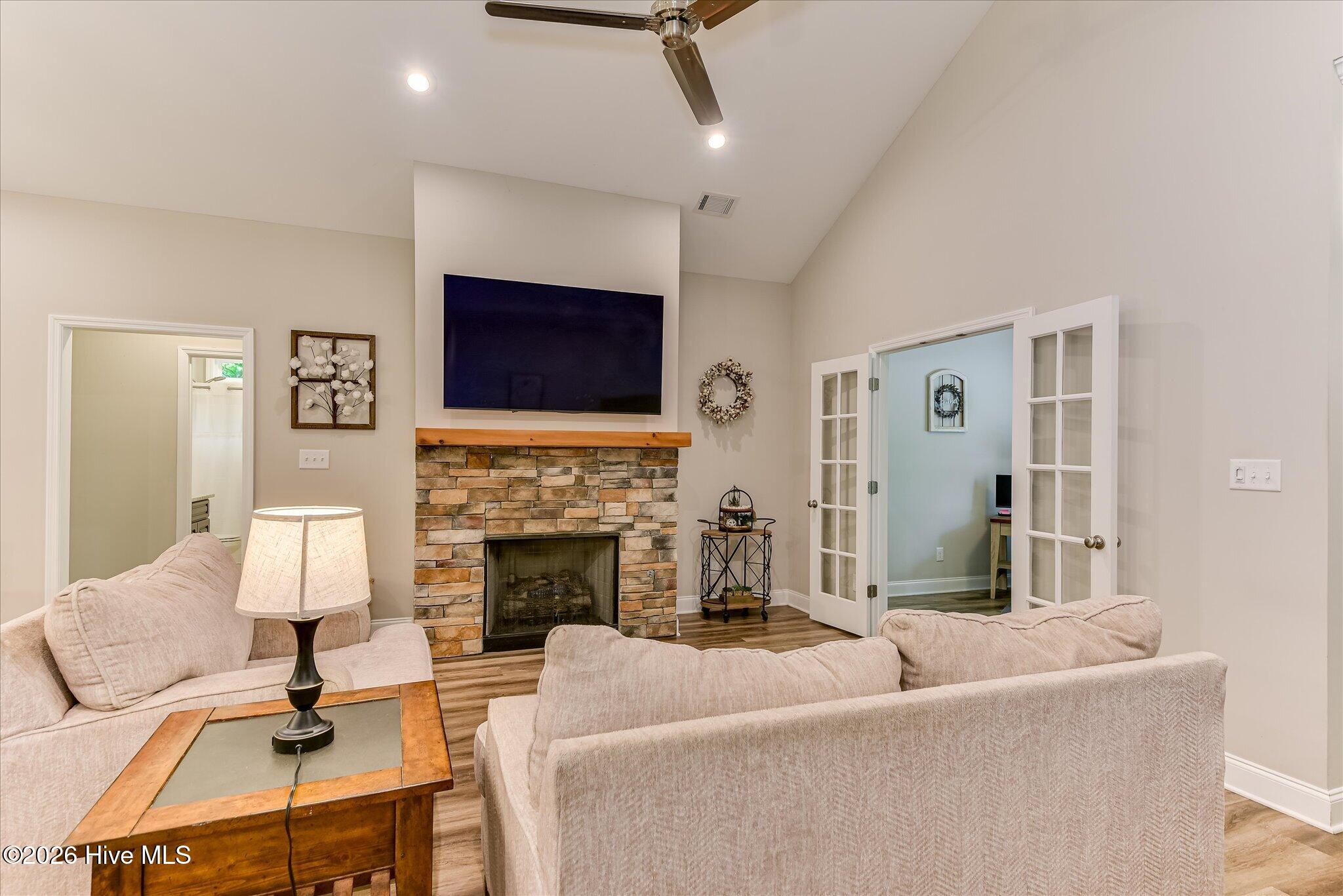 212 Deveraux Point McCormick, SC 29835 - Photo 8 of 44 14-114