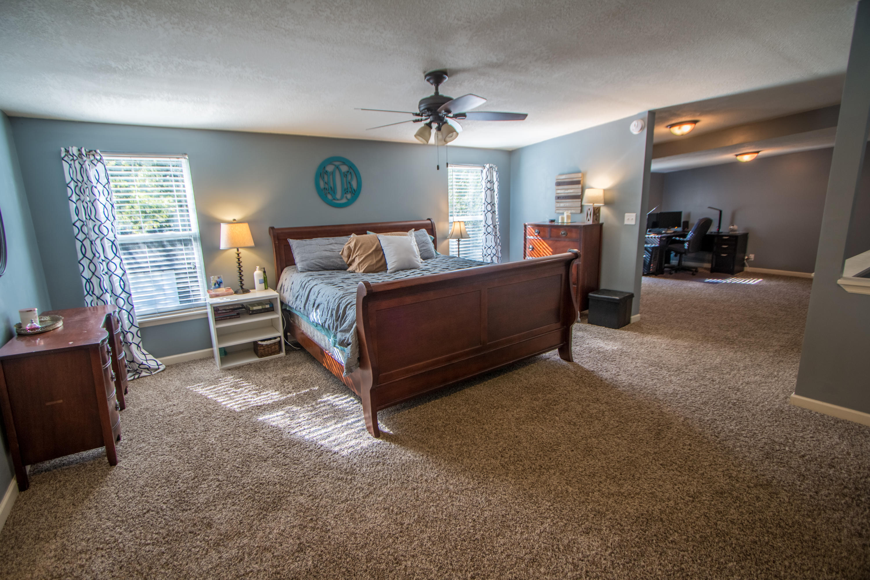 6228 East Brainerd Road Chattanooga, TN 37421 - Photo 14 of 28 HUGE MASTER SUITE