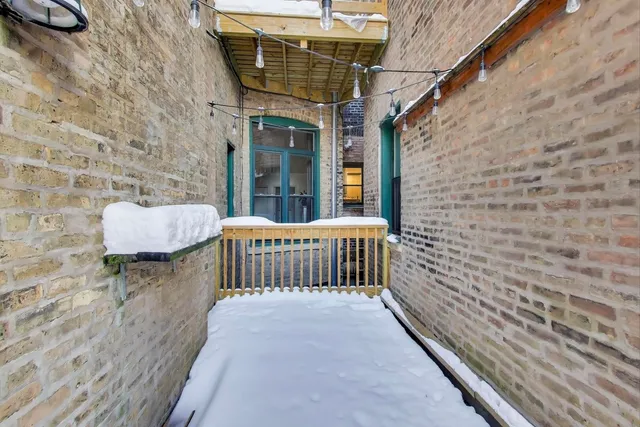 $4,000 | 1402 North La Salle Drive, Unit 1N, Chicago, IL 60610