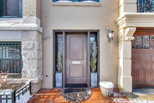 $4,000 | 1402 North La Salle Drive, Unit 1N, Chicago, IL 60610