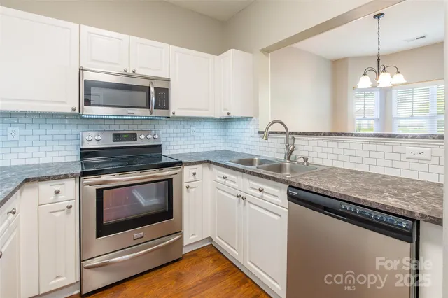 $228,900 | 11521 Savannah Creek Drive, Charlotte, NC 28273