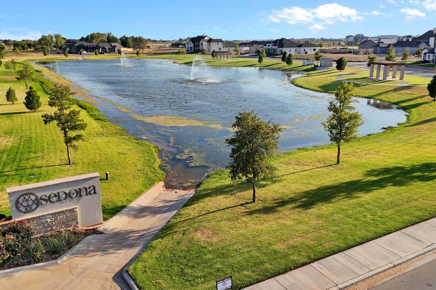 a view of an outdoor space and city view