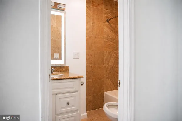 $6,400 | 1605 New Jersey Avenue Northwest, Washington, DC 20001
