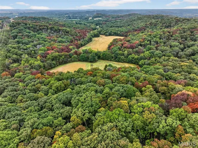 $2,095,500 | 127-ac 127-ac Circle, Marthasville, MO 63357